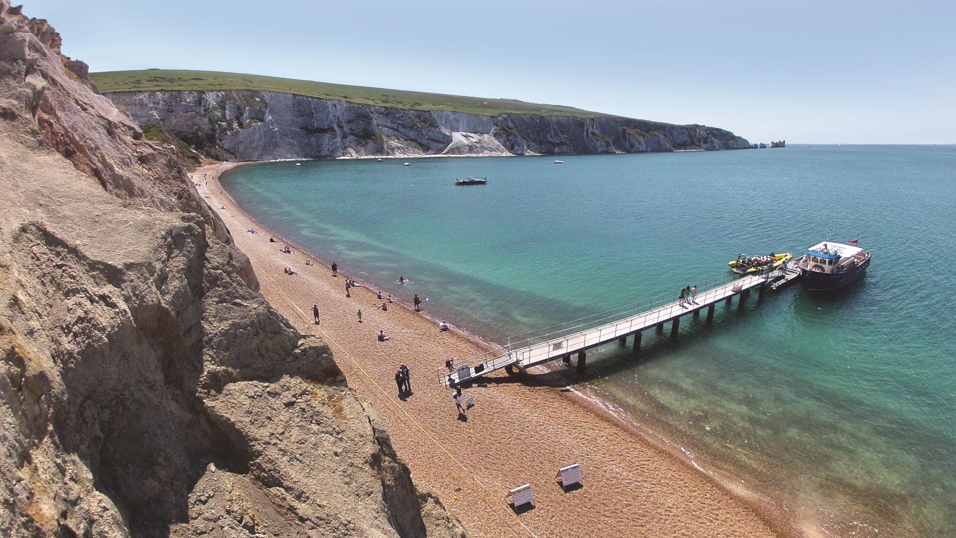 coach holidays to alum bay isle of wight